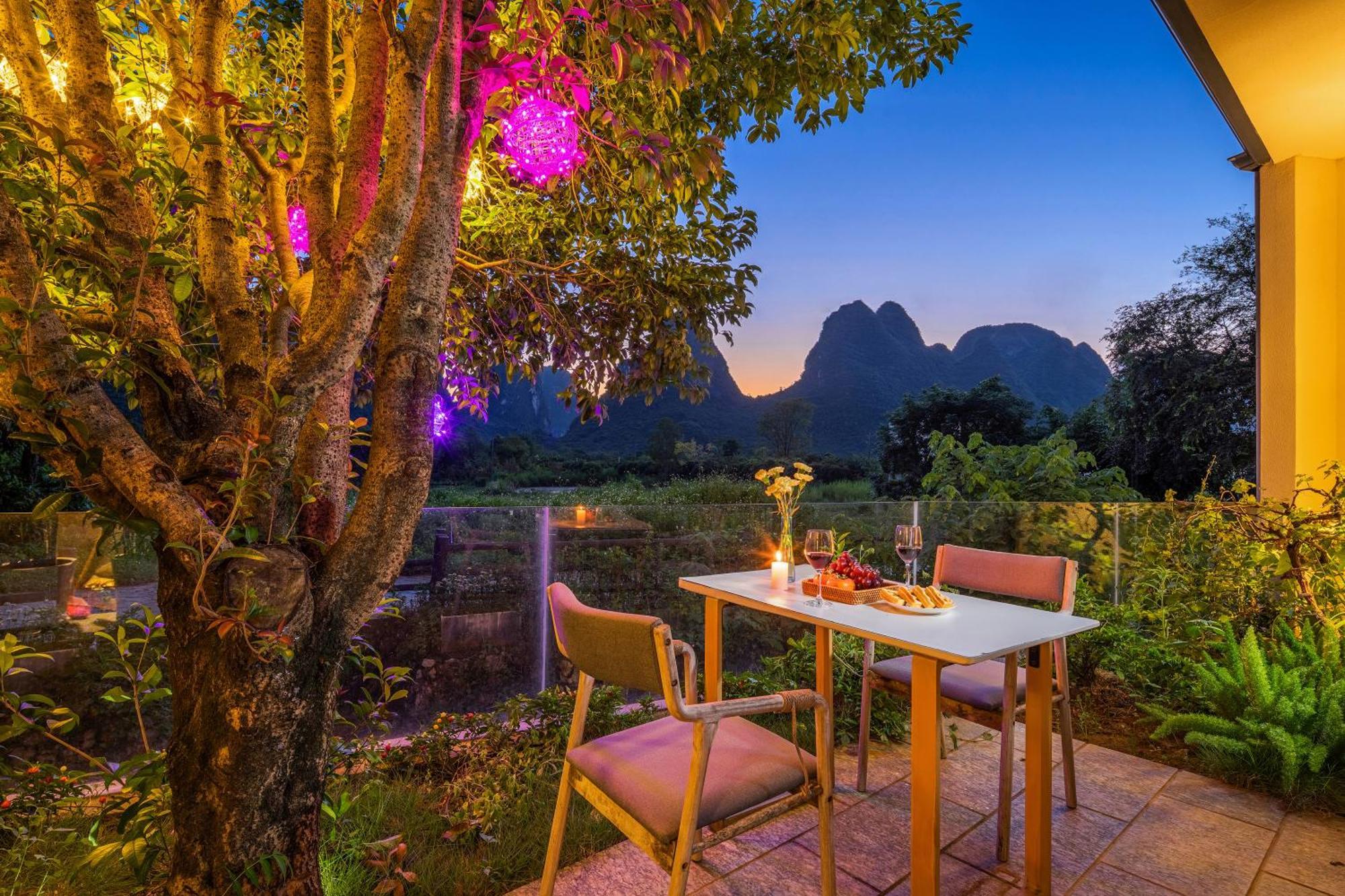 Dreamland Inn Яншуо Екстер'єр фото